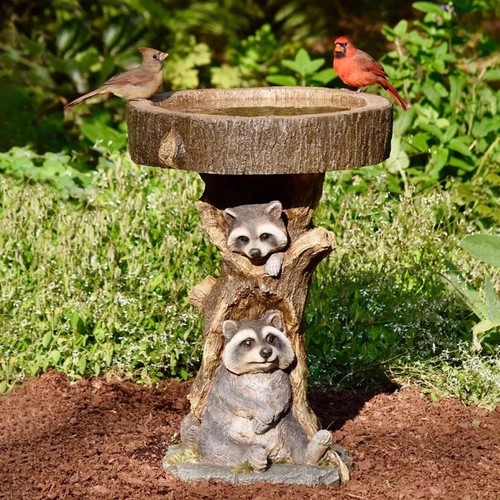 Free standing bird - bath, &