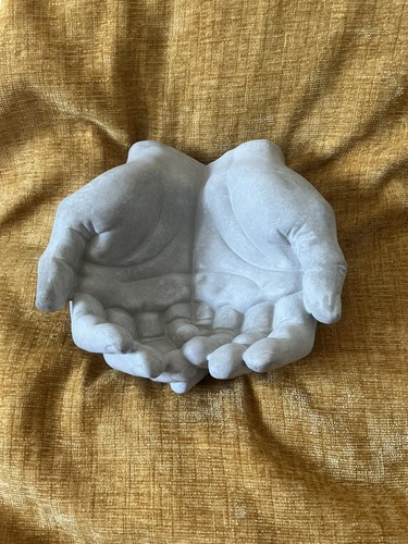 Stone garden hands - hands, feeder